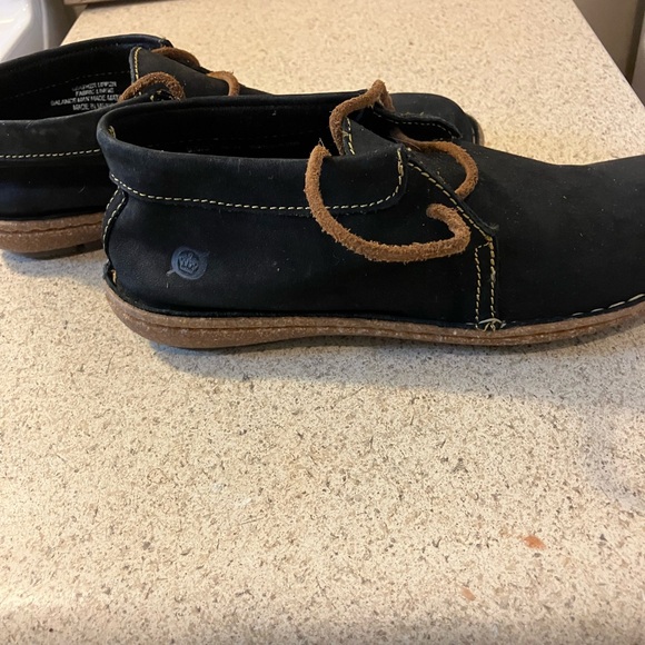 Casual Black Leather Loafers for Women size 6.5 by Born w rubber Soel NWOT - Picture 2 of 4